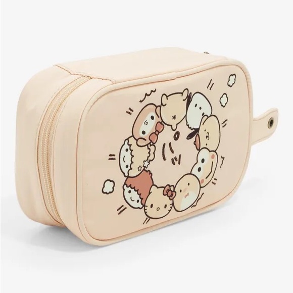 Sanrio Hello Kitty and Friends Makeup Bag - Picture 4 of 4